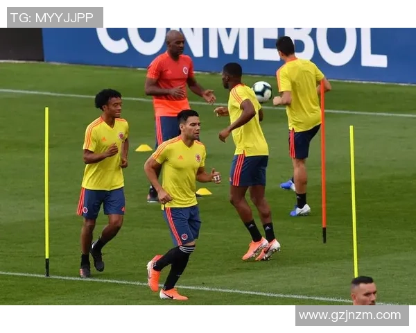 足球球星急停的背后原因与技术解析：如何影响比赛节奏与球员表现